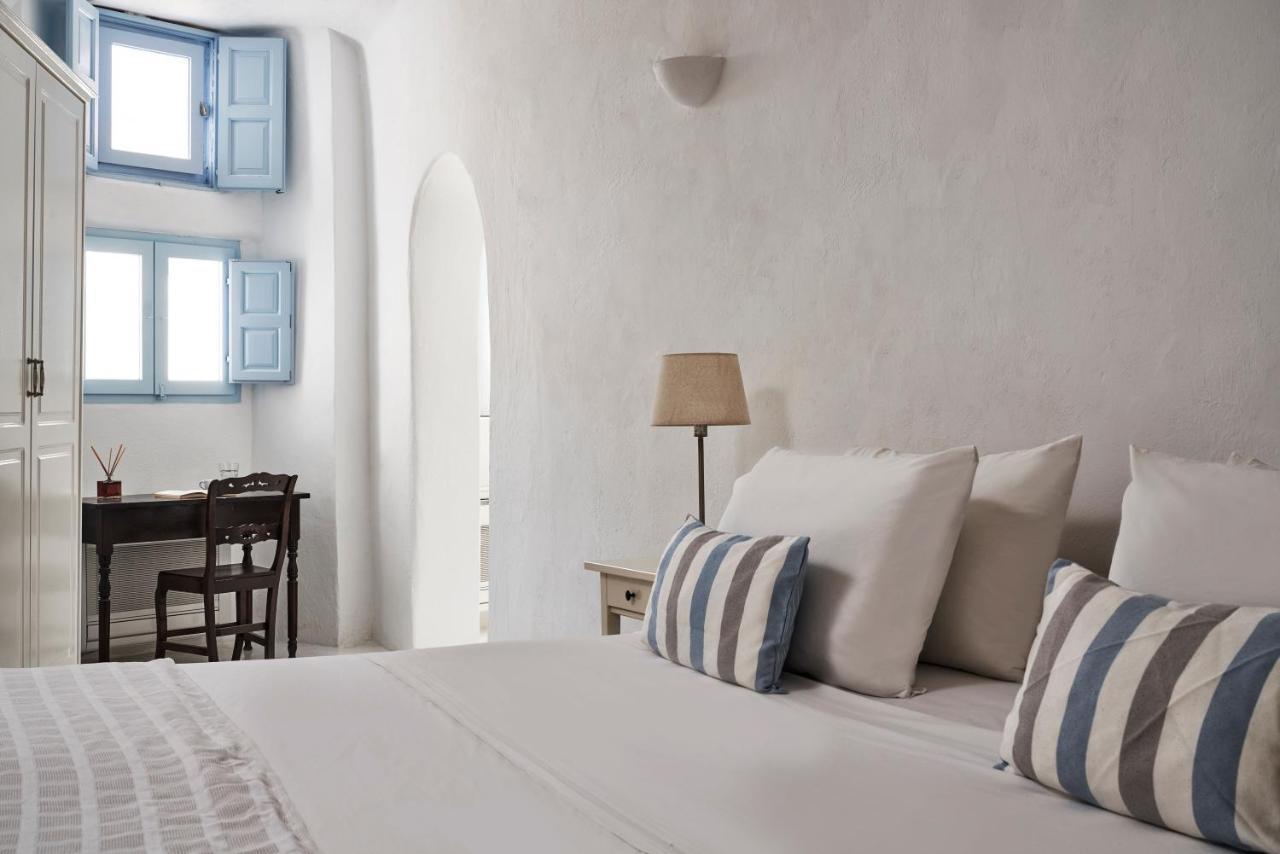 2 Bedroom Charming Villa With Outdoors Jacuzzi Megalochori (Santorini) Exterior foto